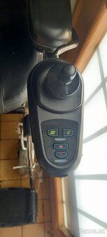 Prodám Elektro invalidní vozík - 4