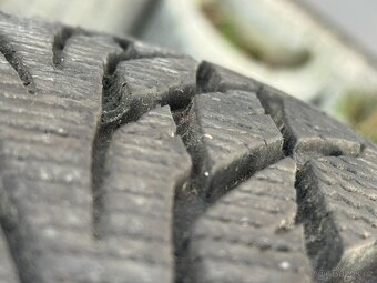 195/65 R15 - 4