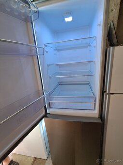 Chladnička s mrazákem - 4