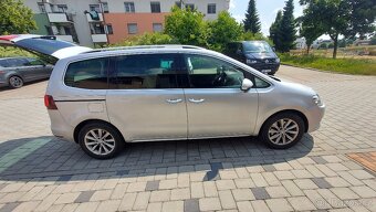 Sharan 4motion 2017 DSG 7MIST xenon Highline - 4