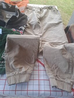 Chlapecký set sportovního oblečení vel. 152-158 - 4
