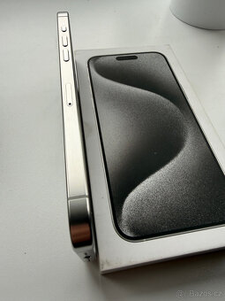 iPhone 15 PRO MAX 256 GB - Top stav - 100% kondice baterie - 4