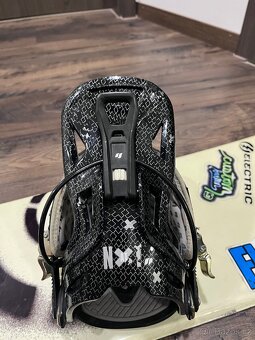 Snowboard Nitro + vázání Flow / boty zdarma - 4