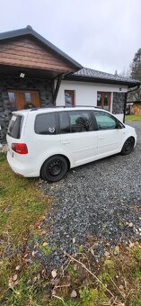 VW Touran - 4