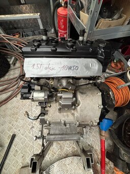 Motor suzuki GSXR 600 - 4