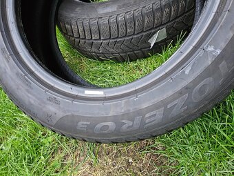 2ks Zimní 205/60/17 Pirelli - 4
