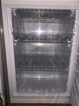 Lednice WHIRLPOOL WBE34132 - 4