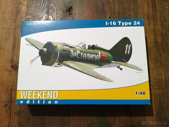 Modely letadel 1:48 - 4