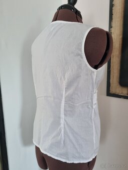 Halenka Cherokee vel. M - 4