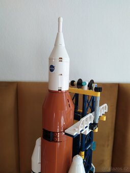 LEGO 60351 - Kosmodrom - 4