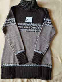 Teplé svetry a roláky - 4