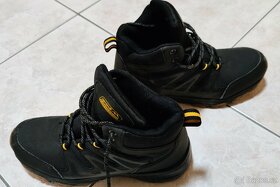 SLEVA-Prodám trekingové boty zn.  Sprandi vel. 38 - 4