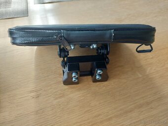 Pouzdro na tablet na motorku - 4