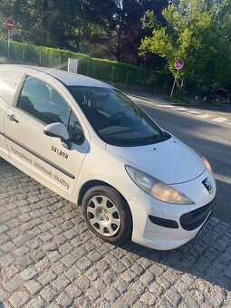 Peugeot 207 - 4