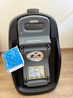 Autosedačka MAXI-COSI PEARL 9-18 kg se základnou - 4