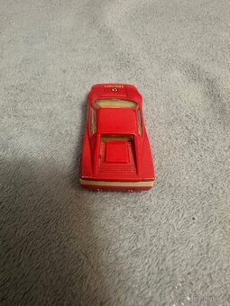Staré kovové autíčko Ferrari Mattel INC.1986 Malaysia - 4