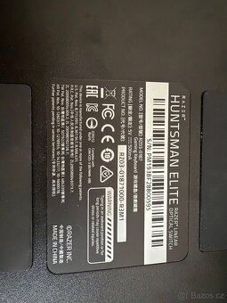Razer Huntsman elite, Deathadder v2 Chroma , Firefly v2 - 4
