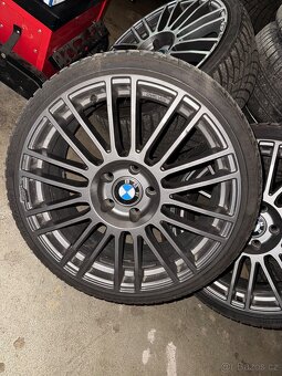 Prodám alu kola 5x120 225/35/19 bmw - 4