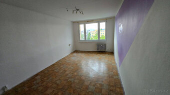 Pronájem bytu 3+1 o výměře 77 m2 s balkónem ve FM - 4