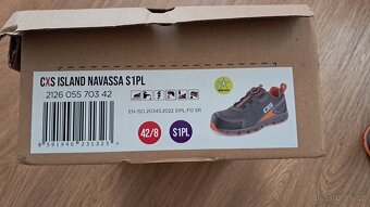 Prodám nové pracovní boty CXS ISLAND NAVASSA S1 ,42 - 4