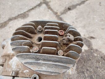 Motor Manet - 4