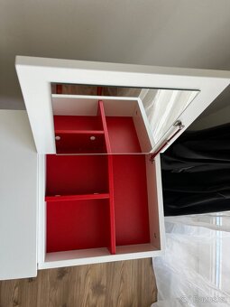 Toaletní stolek Brimnes IKEA - 4
