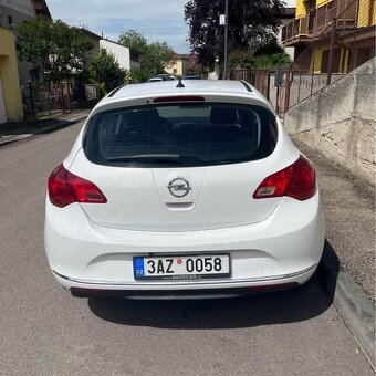 Opel Astra J - 4