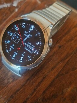 Prodám Huawei Watch GT 4 ve velmi dobrém stavu – bez krabičk - 4