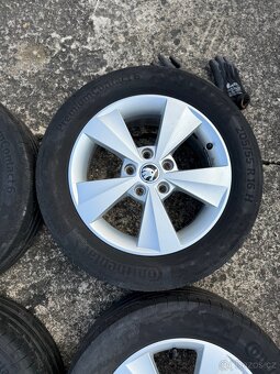 Alu kola Škoda 5x112 R16 včetně pneu Continental 205/55/16 - 4