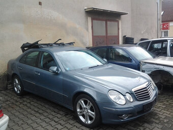 Mercedes E280CDi V6 4matic - W211 - náhradní díly použité - 4