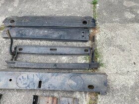 Lada Vaz 2102, plechařina , Tel 608 445 411 - 4