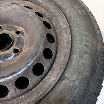 15" plechová kola – 5x112 – ŠKODA (VW, SEAT, AUDI)  Disky:  - 4