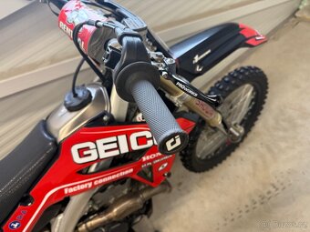 Honda CRF 250 2023 - 4
