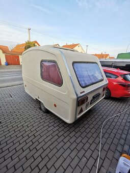 Polsky karavan N126, Polak N126, Lednice, Naftové topeni - 4