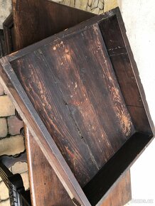 Starožitný příborník - 4