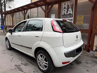 Fiat Grande Punto 1,4i - 4