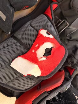 Brankářská vesta CCM E2.9 vel. INT L - 4