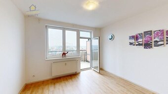 Prodej bytu 1+KK, balkon - 4