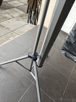 PLÁTNO NA PROJEKTOR SE STOJANEM - 4