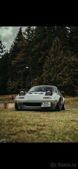 Mazda MX-5 NA 1.8 - 4