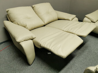 Nová kožená relax sedačka WOHNWERT krémová - DOPRAVA ZDARMA - 4