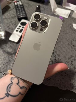 Apple iPhone 15 Pro 128GB Natural Titan - 4