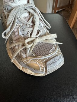 balenciaga 3xl - 4