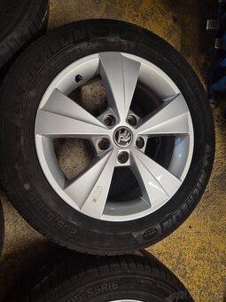 5x112 škoda 205/55 R16 - 4