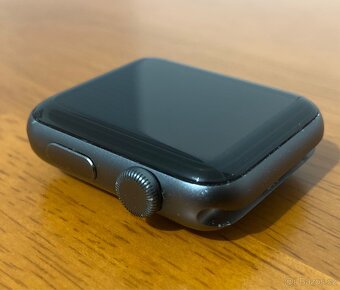 Apple Watch Series 3 42mm - 4