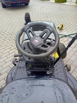 Zahradní traktor - 4