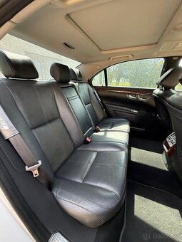 Prodám Mercedes-Benz S320, r.v. 2006. - 4