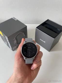 Garmin Venu 2 Plus - Grey - 4