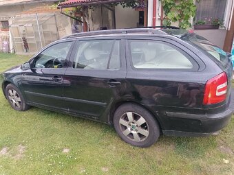 Škoda Octavia II Combi DSG - 4