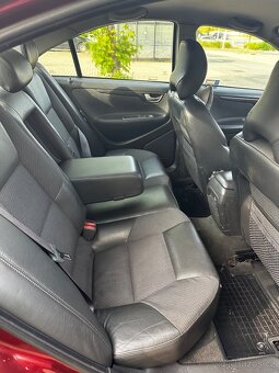 Volvo S60 - 4